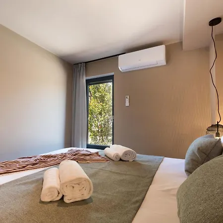Querchus By Interhome Apartmán